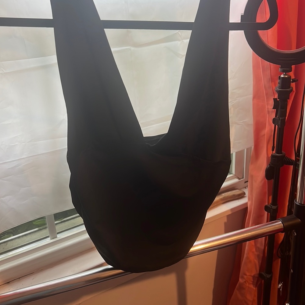 Low front crop top